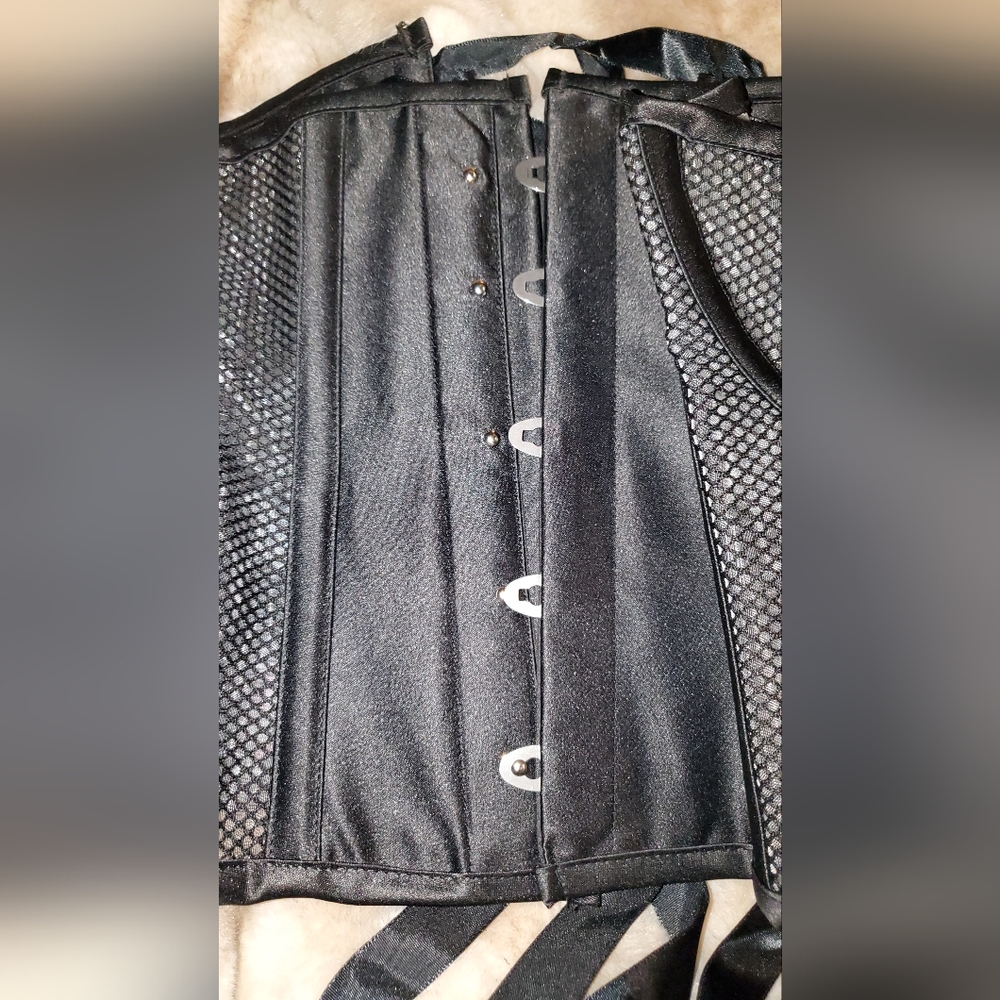 ♡SALE♡ M,L,or XL Corset Waist Cincher FoH - Picture 5 of 15
